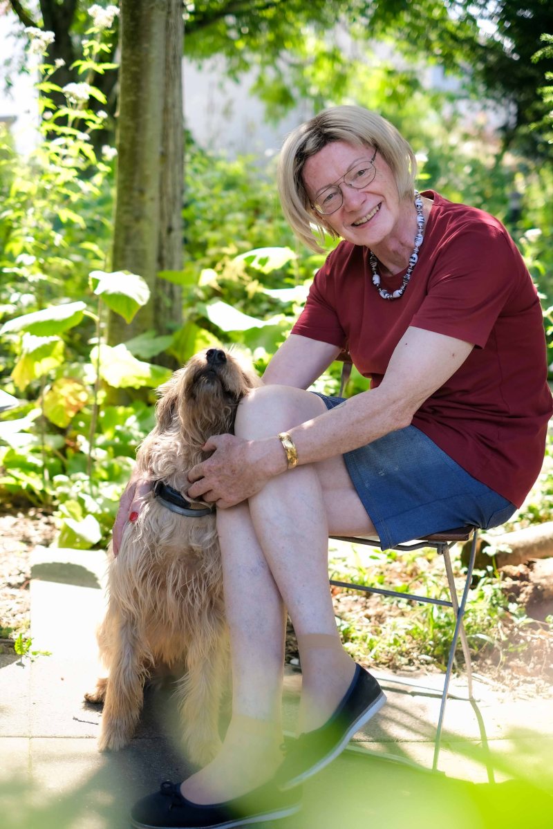 2. leben, Frausein, Transgender, Personenstandsänderung